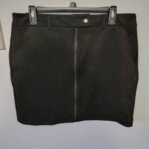 Apt 9 skirt